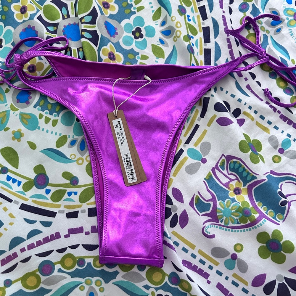 Skims fits everybody dragonfruit bikini bottoms X-Large - Picture 3 of 5